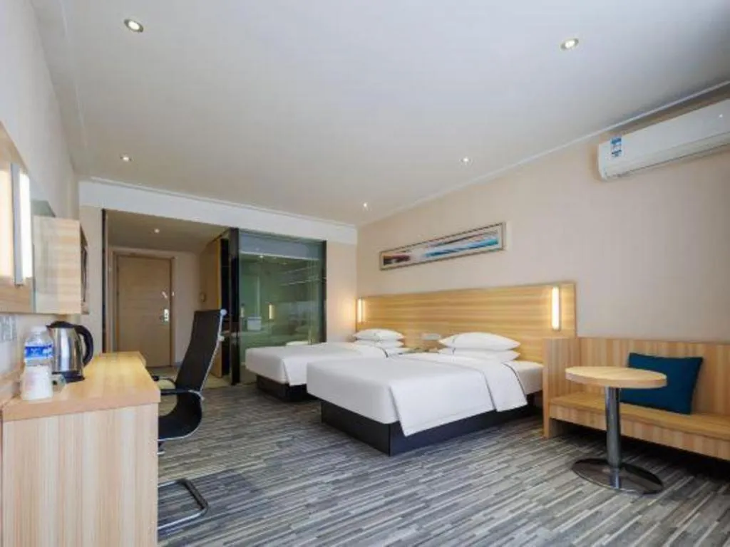 Bed in City Comfort Inn Wuhan Hongshan District Baishazhou Huangjiahu University Town