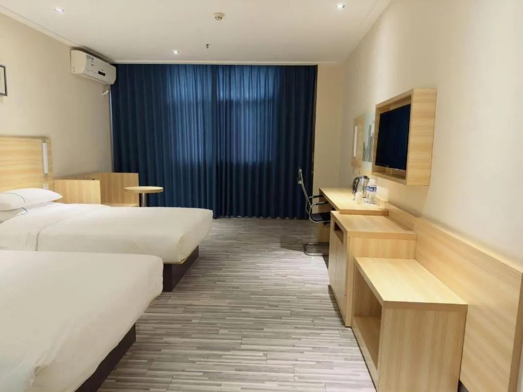 Bed in City Comfort Inn Wuhan Hongshan District Baishazhou Huangjiahu University Town