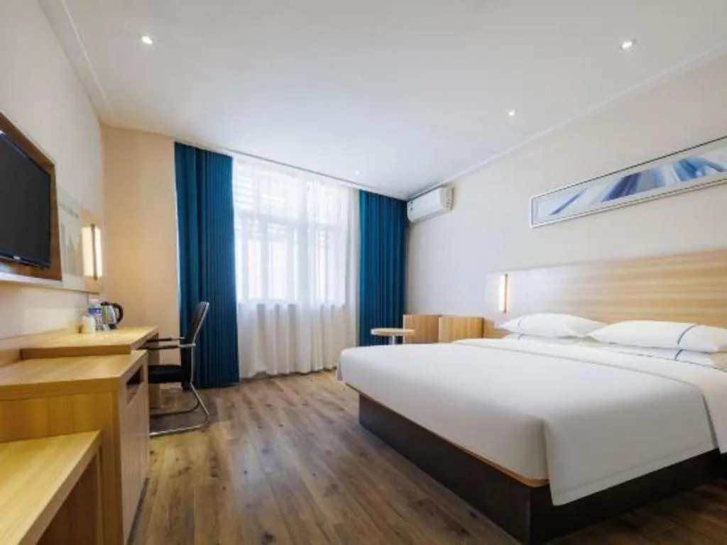 Bed in City Comfort Inn Wuhan Hongshan District Baishazhou Huangjiahu University Town