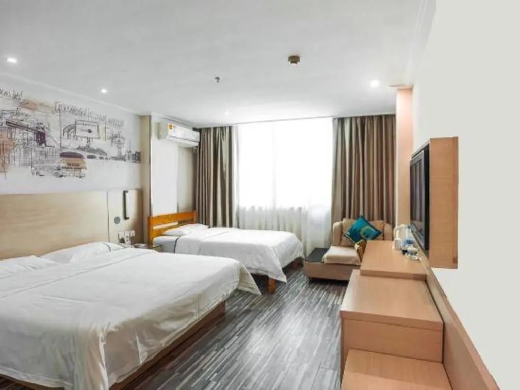 Bed in City Comfort Inn Guangzhou Dashi Metro Station Zoo Main Branch