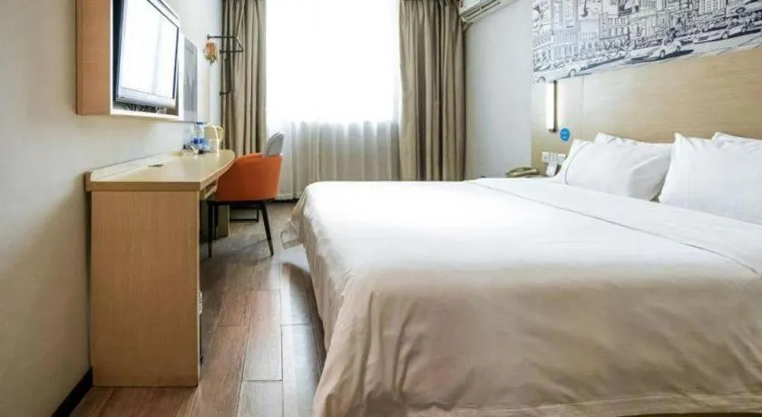 Bed in City Comfort Inn Guangzhou Dashi Metro Station Zoo Main Branch