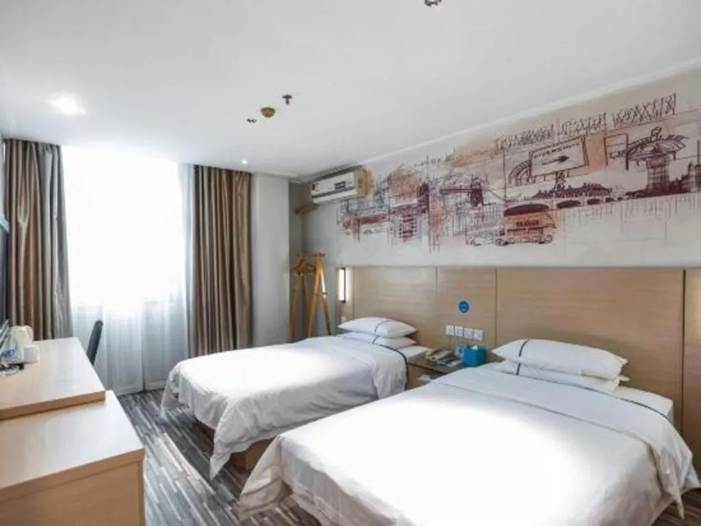 Bed in City Comfort Inn Guangzhou Dashi Metro Station Zoo Main Branch