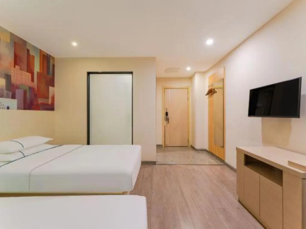 Bed in City Comfort Inn Guangzhou Dashi Metro Station Zoo Main Branch