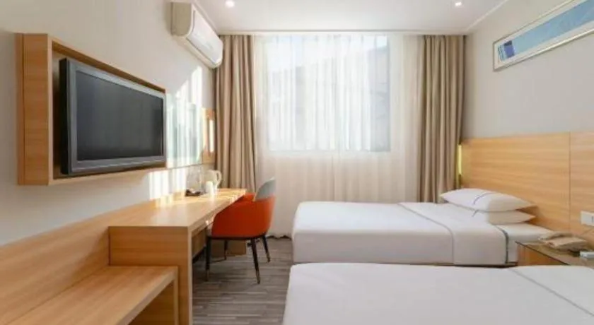 Bed in City Comfort Inn Guangzhou Dashi Metro Station Zoo Main Branch