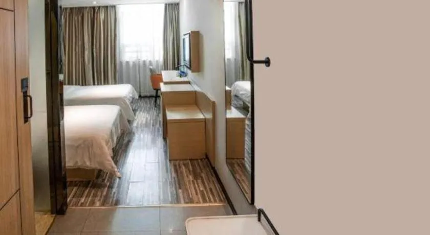 Bed in City Comfort Inn Guangzhou Dashi Metro Station Zoo Main Branch