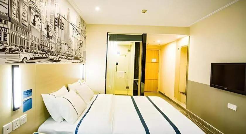 Bed in City Comfort Inn Guangzhou Dashi Metro Station Zoo Main Branch