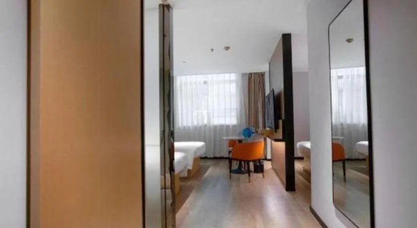 Bed in City Comfort Inn Guangzhou Dashi Metro Station Zoo Main Branch