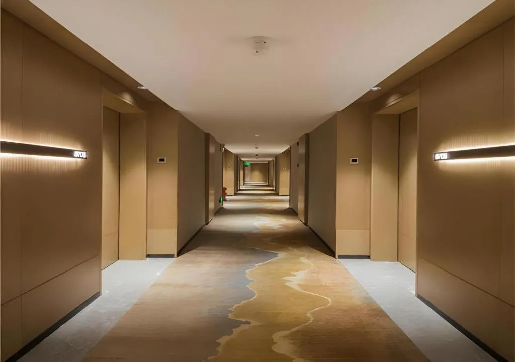 Echeng Hotel Changsha Evening News