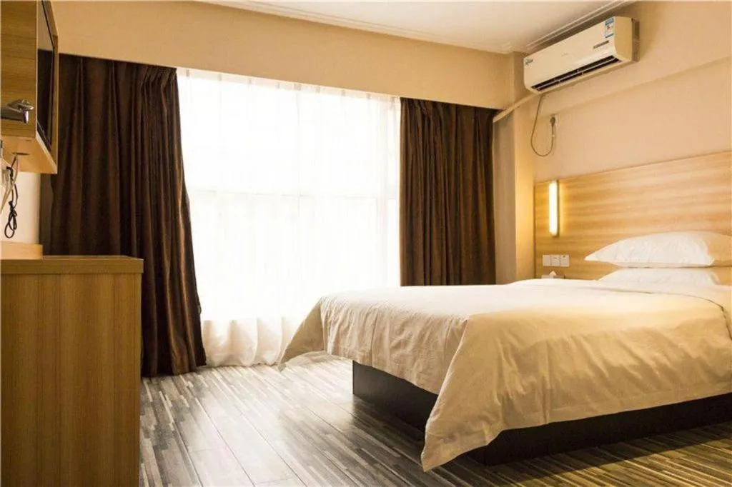 Bed in Jtour Inn Wuhan Hankou Railway East Plaza