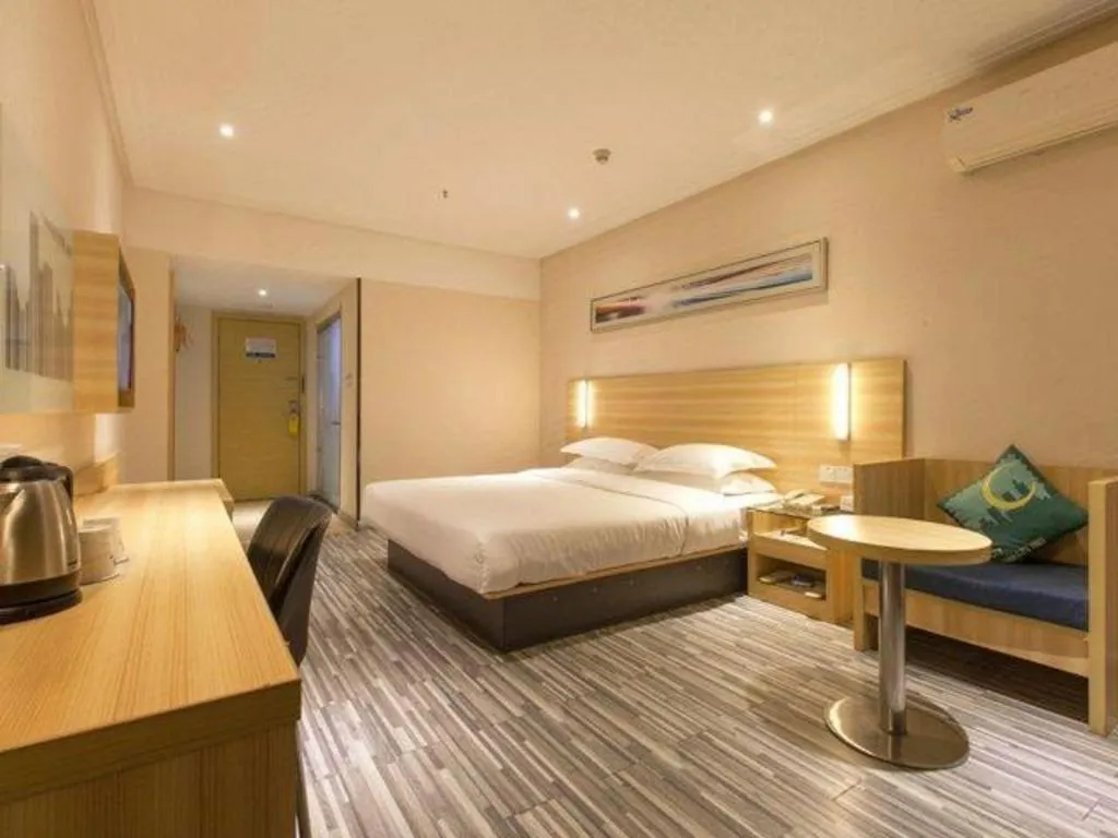 Bed in Jtour Inn Wuhan Hankou Railway East Plaza