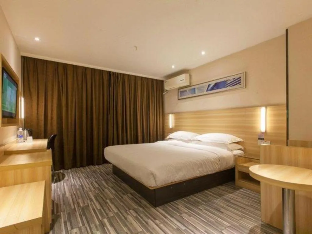 Bed in Jtour Inn Wuhan Hankou Railway East Plaza
