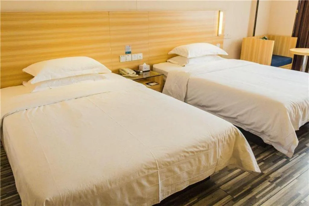 Bed in Jtour Inn Wuhan Hankou Railway East Plaza