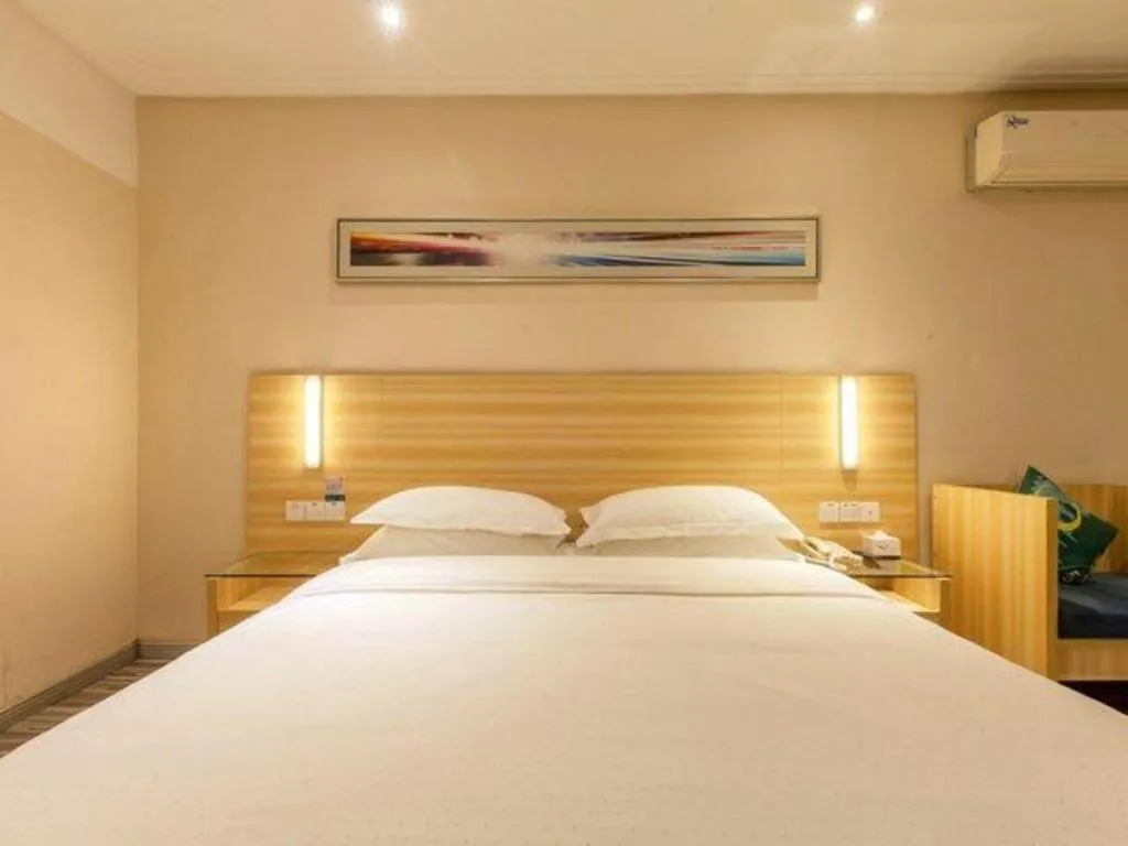 Bed in Jtour Inn Wuhan Hankou Railway East Plaza