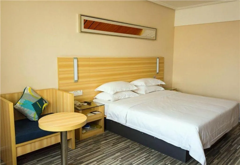 Bed in Jtour Inn Wuhan Hankou Railway East Plaza