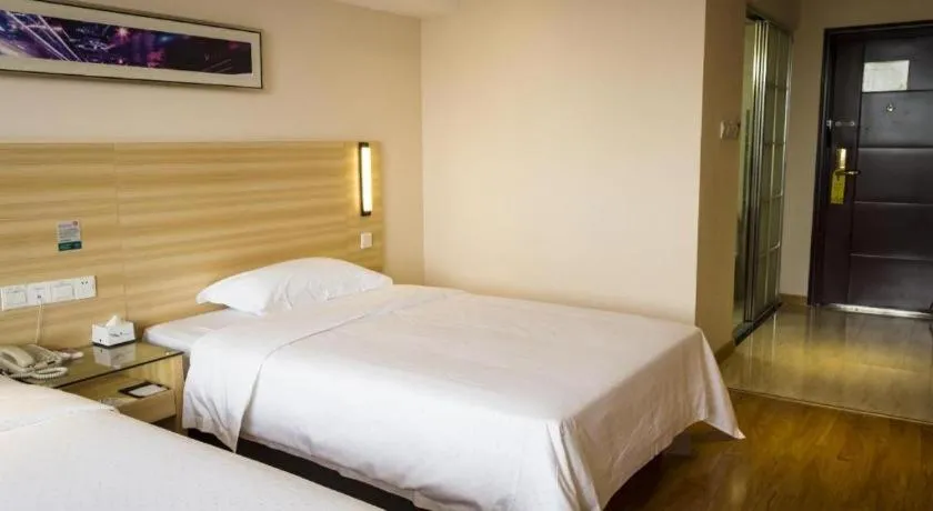Bed in Jtour Inn Wuhan Hankou Railway East Plaza