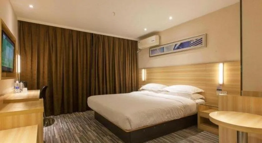 Bed in Jtour Inn Wuhan Hankou Railway East Plaza