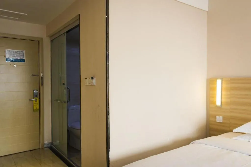 Bed in Jtour Inn Wuhan Hankou Railway East Plaza