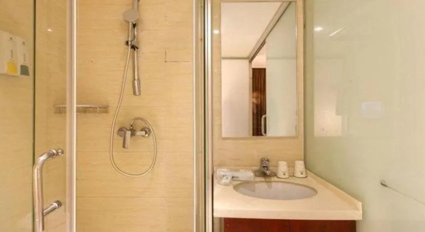 Jtour Inn Wuhan Hankou Railway East Plaza