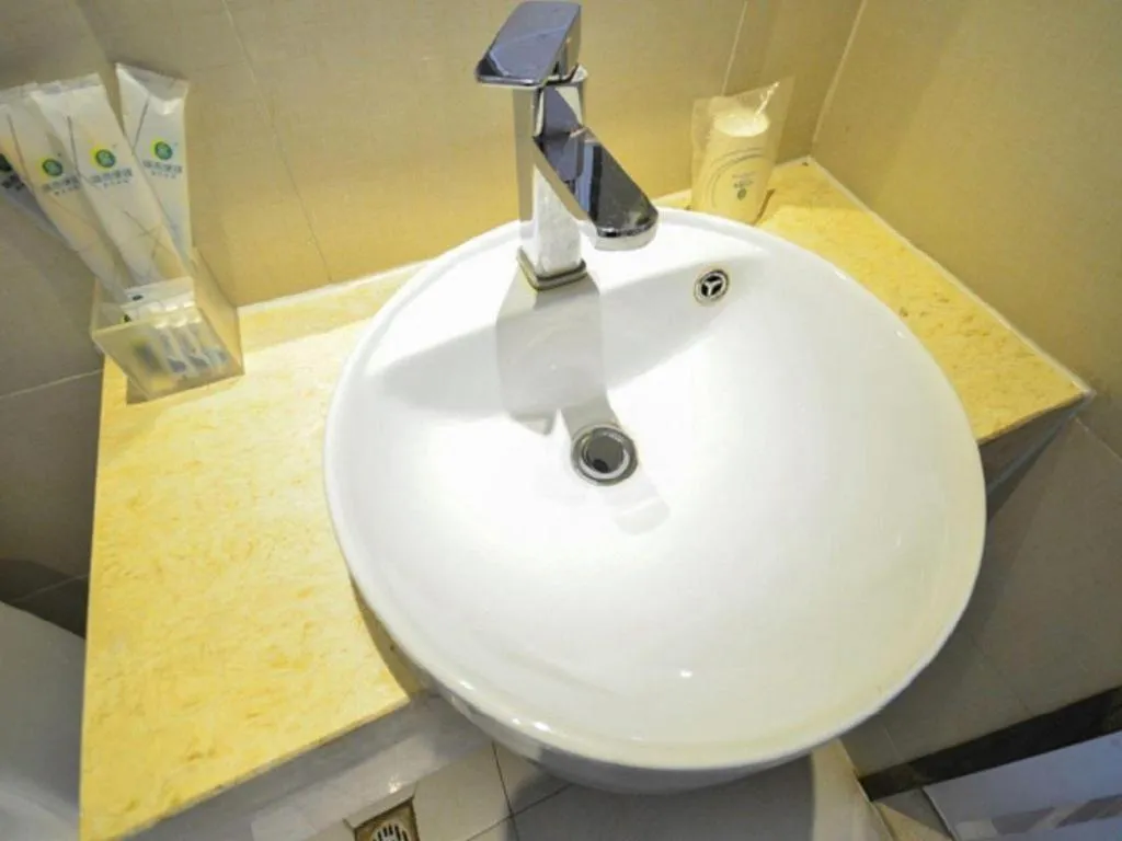 Jtour Inn Wuhan Hankou Railway East Plaza