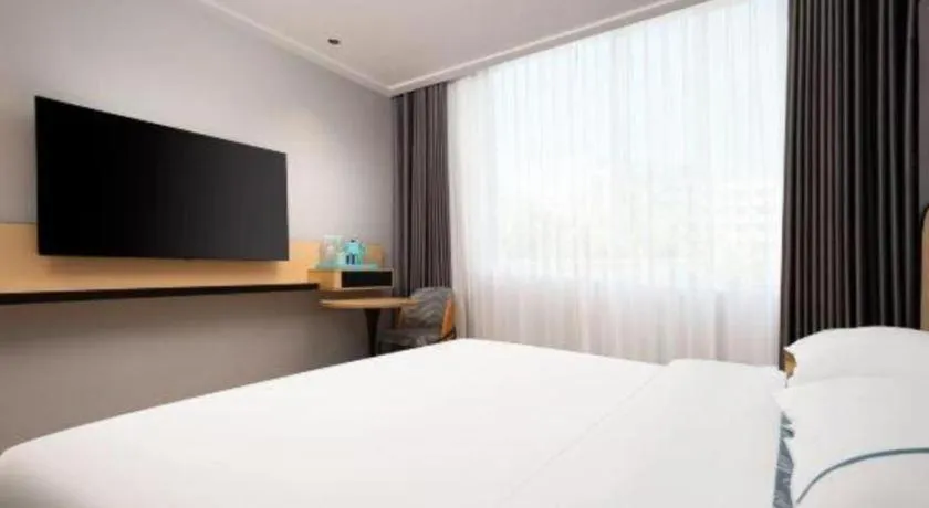 Bed in City Comfort Inn Wuhan Dongwu Avenue Light Rail Station