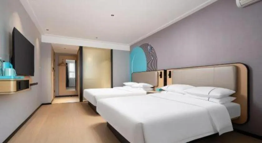 Bed in City Comfort Inn Wuhan Dongwu Avenue Light Rail Station
