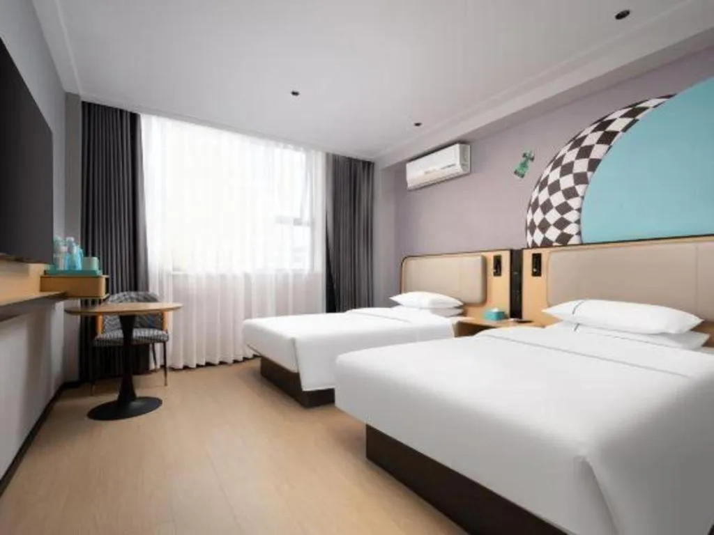 Bed in City Comfort Inn Wuhan Dongwu Avenue Light Rail Station
