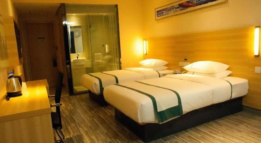 Bed in City Comfort Inn Wuhan Dongwu Avenue Light Rail Station