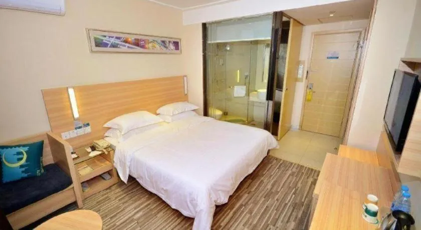 Bed in City Comfort Inn Wuhan Dongwu Avenue Light Rail Station