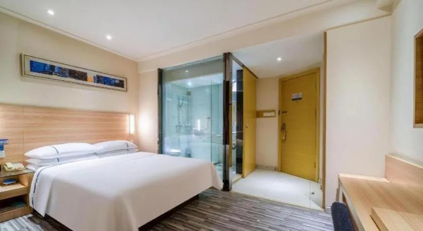 Bed in City Comfort Inn Wuhan Dongwu Avenue Light Rail Station