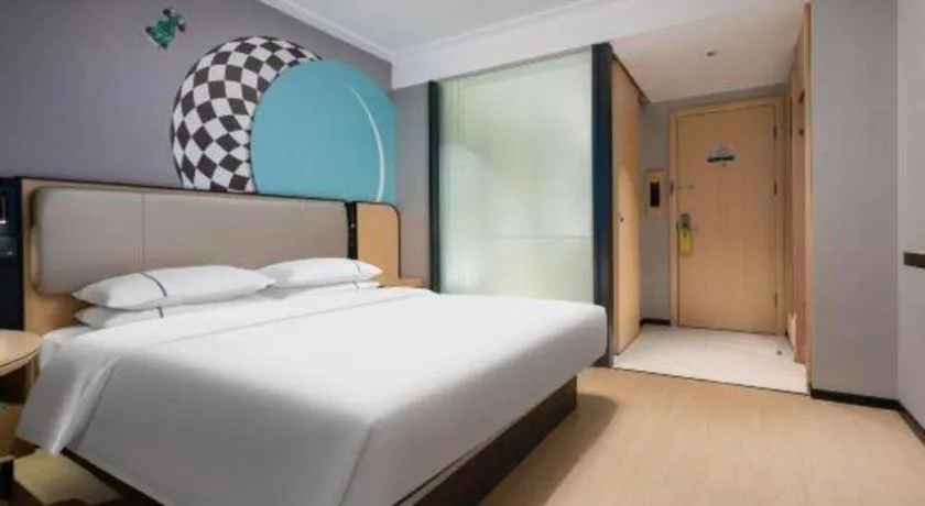 Bed in City Comfort Inn Wuhan Dongwu Avenue Light Rail Station
