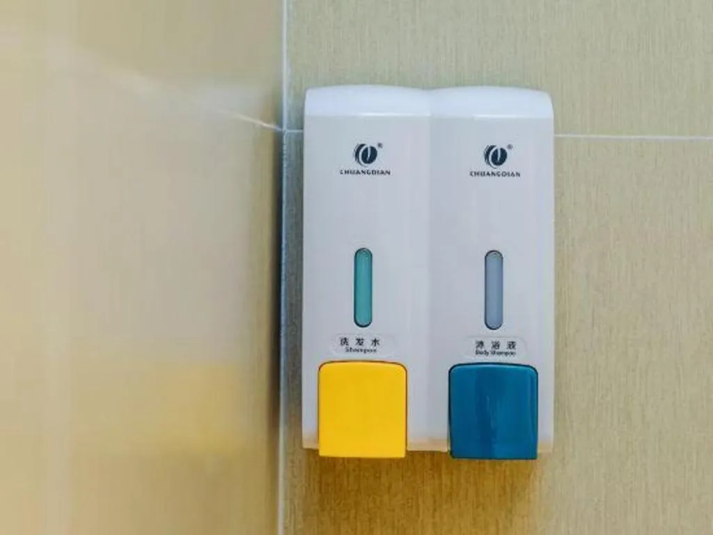 JTOUR Inn Hechi Yizhou Municipal Central Plaza