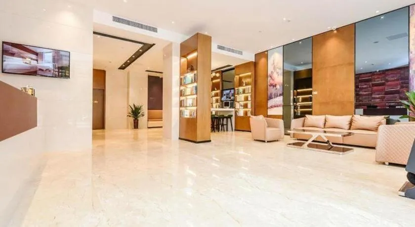 JTOUR Inn Hechi Yizhou Municipal Central Plaza