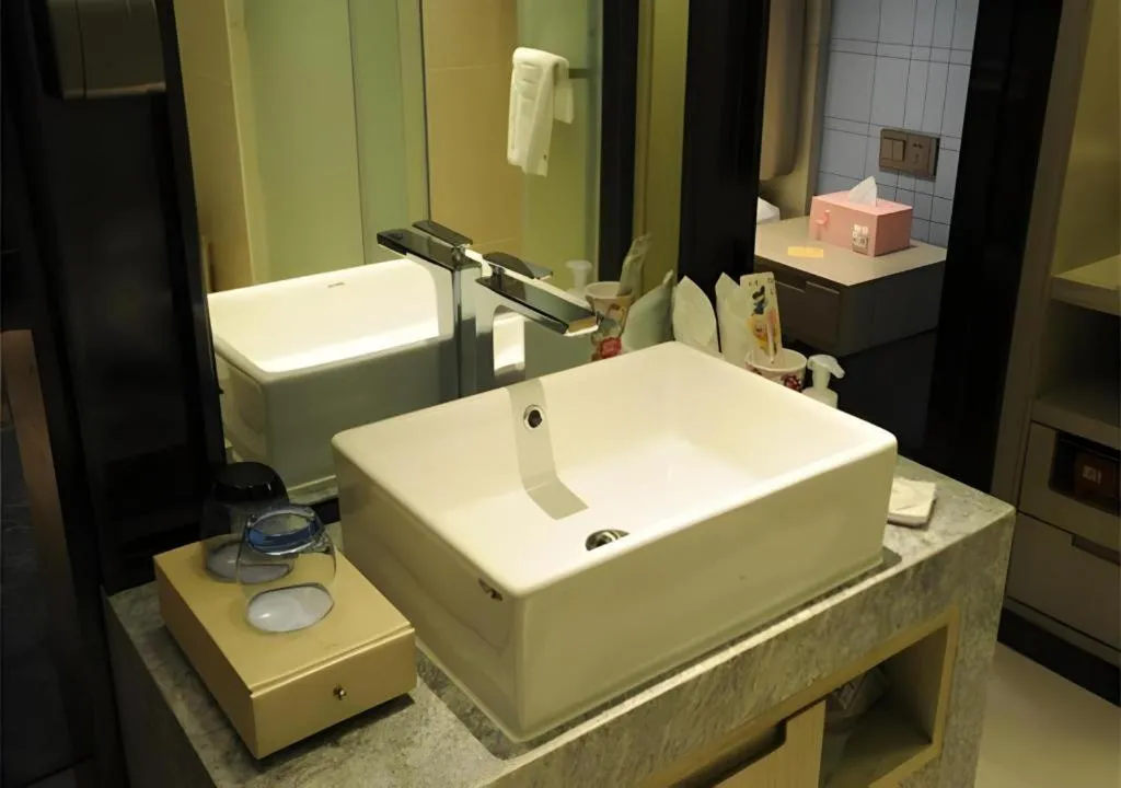 Echarm Hotel Nanning Chaoyang Square River View