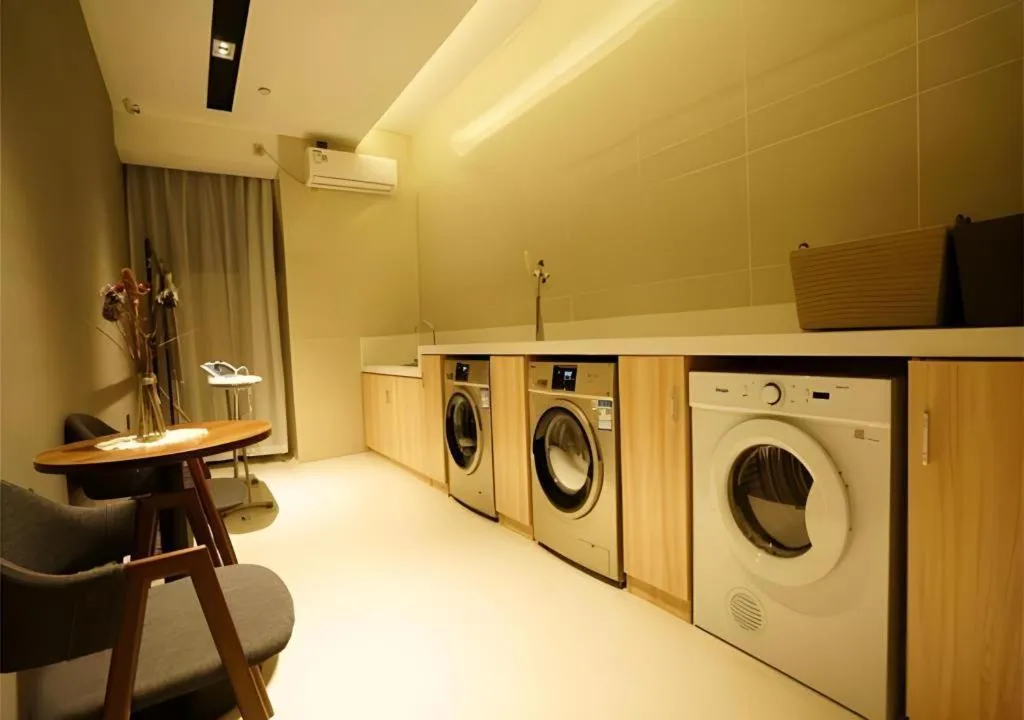 Echarm Hotel Nanning Chaoyang Square River View