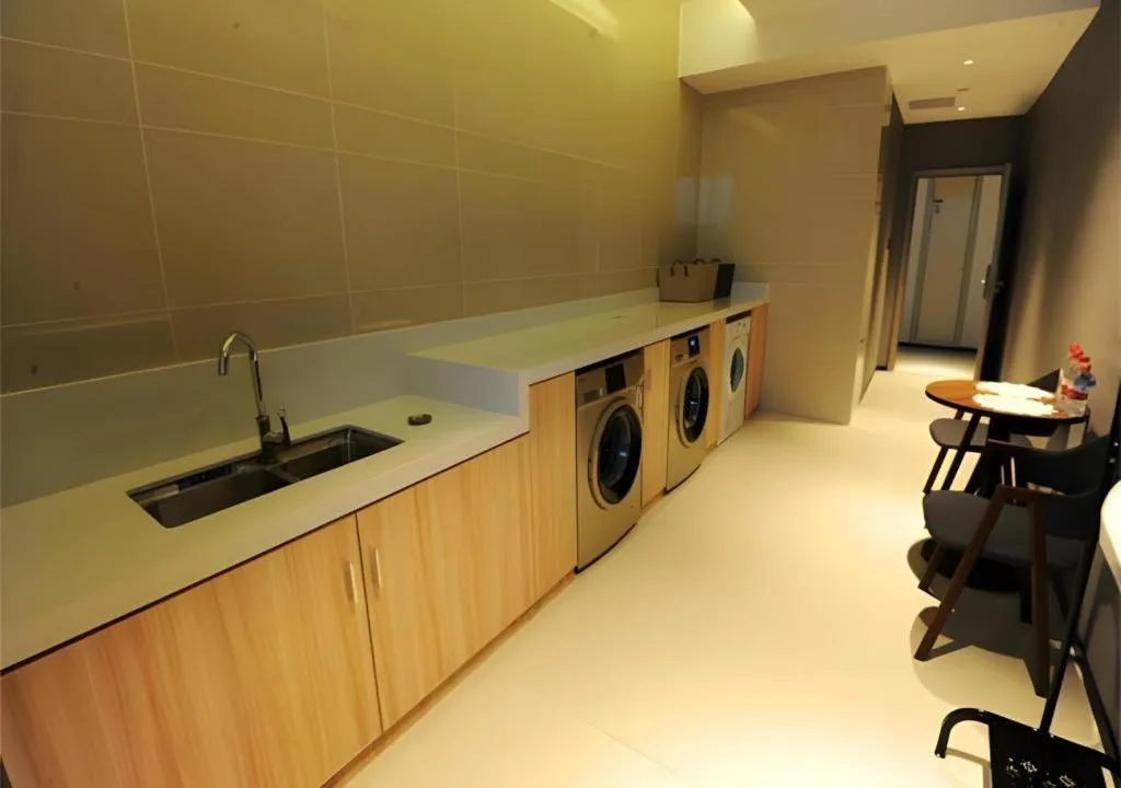 Echarm Hotel Nanning Chaoyang Square River View