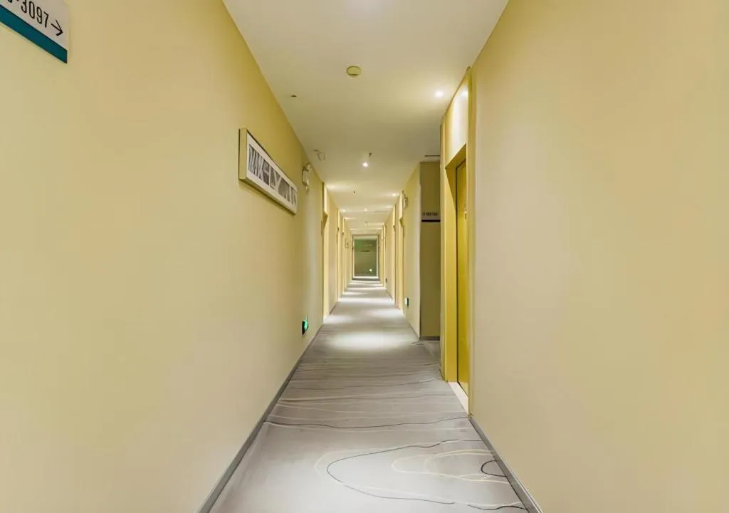 City Comfort Inn Guangzhou Shangxiajiu Hualin Temple Chenjiaci Metro Station