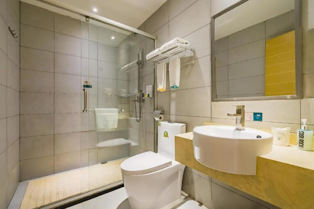 City Comfort Inn Guangzhou Shangxiajiu Hualin Temple Chenjiaci Metro Station