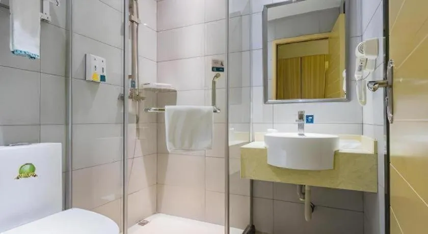 City Comfort Inn Guangzhou Shangxiajiu Hualin Temple Chenjiaci Metro Station