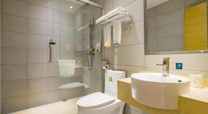 City Comfort Inn Guangzhou Shangxiajiu Hualin Temple Chenjiaci Metro Station