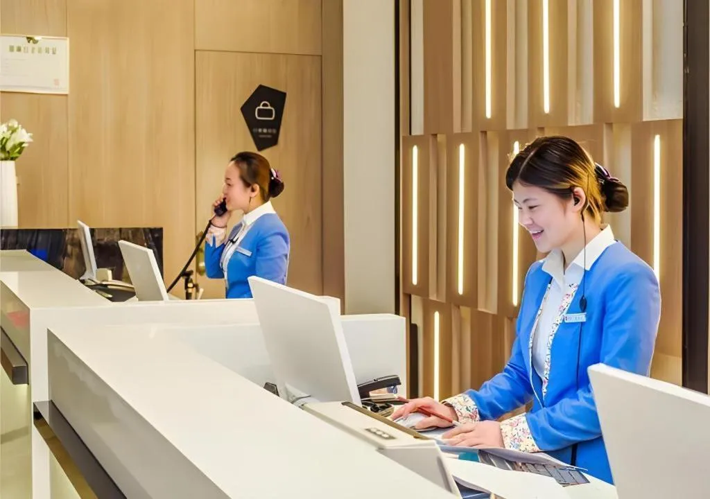 Echarm Hotel Anshun High-speed Railway Station Jichang Road