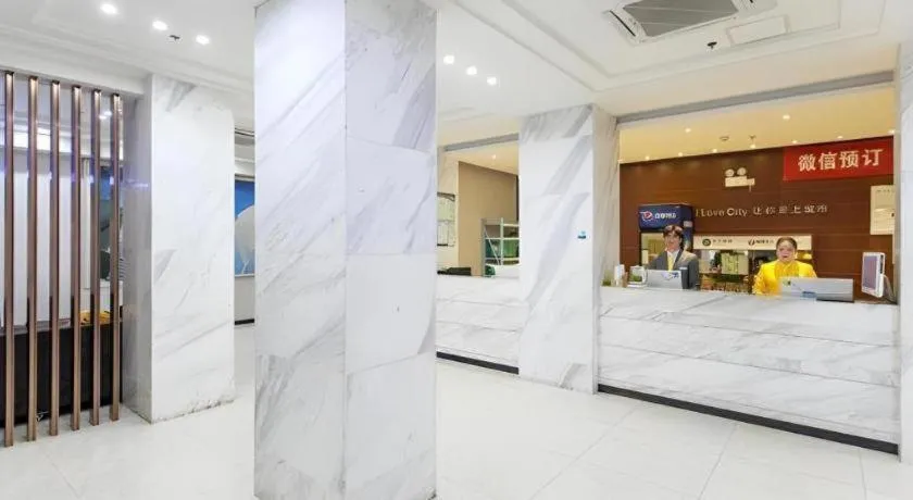 Bed in City Comfort Inn Wuhan Huangxiaohe Road Huaqiao