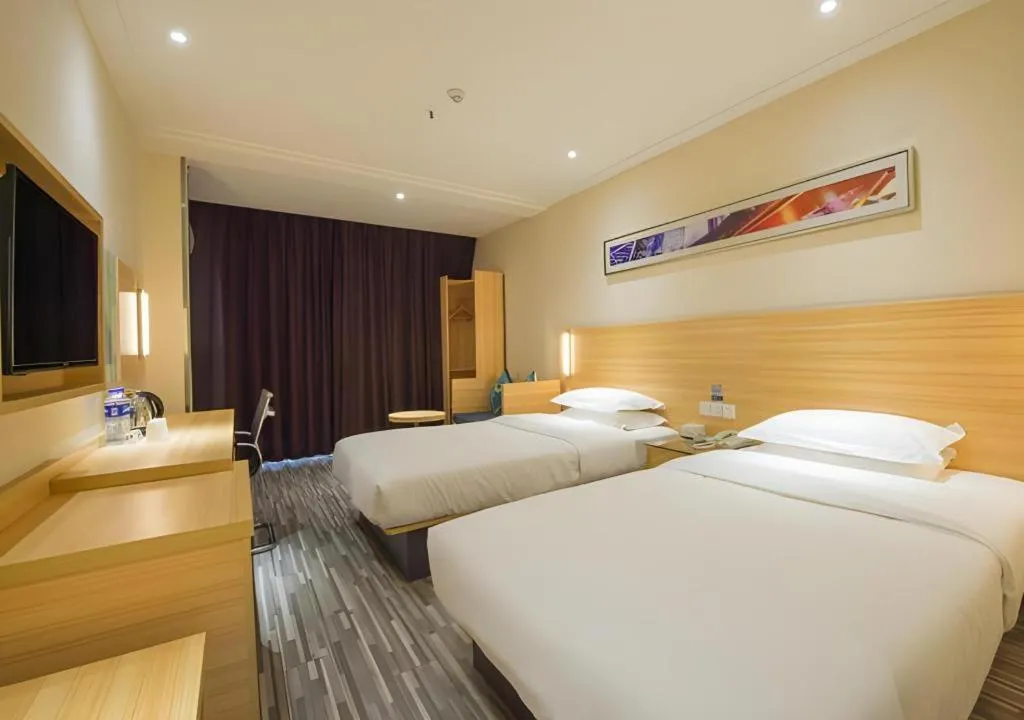 Bed in City Comfort Inn Wuhan Guanggu Textile University