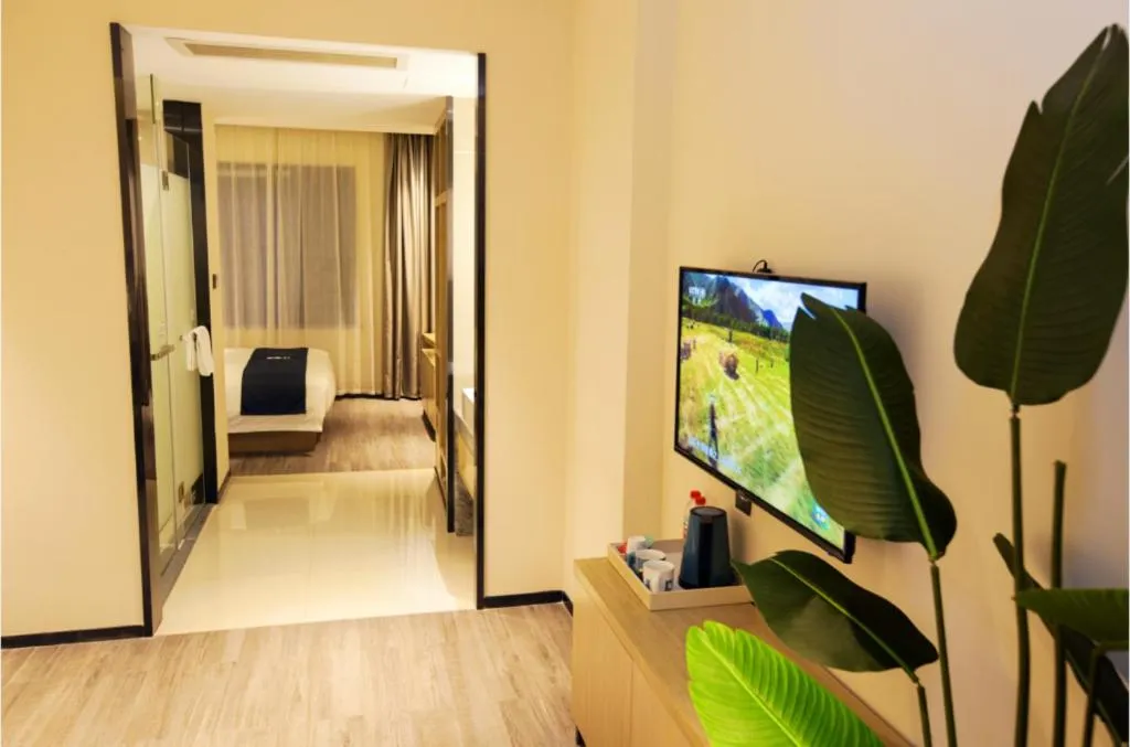 Echarm Hotel Nanning Guangxi University Xinyang Longteng District Maternal and Child Hospital