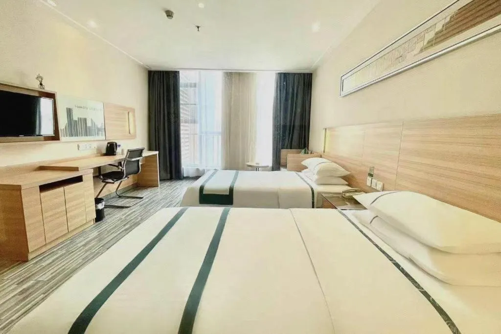 Bed in City Comfort Inn Wuhan Panlongcheng Baishang Shopping Center