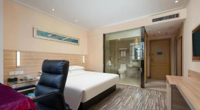 Bed in City Comfort Inn Wuhan Panlongcheng Baishang Shopping Center