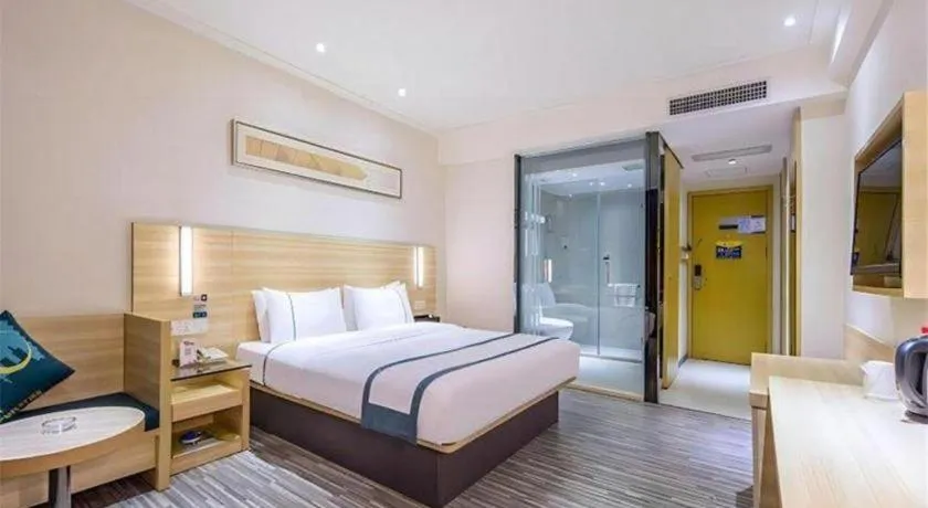 Bed in City Comfort Inn Wuhan Panlongcheng Baishang Shopping Center