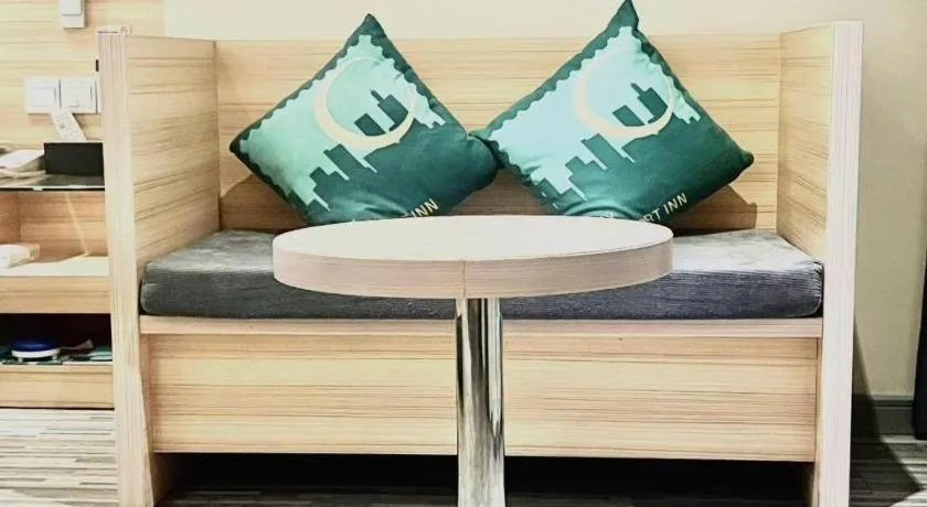 Bed in City Comfort Inn Wuhan Panlongcheng Baishang Shopping Center