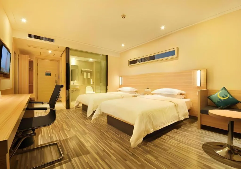 Bed in City Comfort Inn Wuhan Panlongcheng Baishang Shopping Center