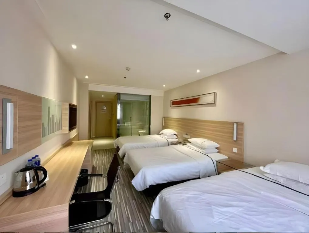Bed in City Comfort Inn Hankou Railway Station Tangjiadun Wanda Plaza