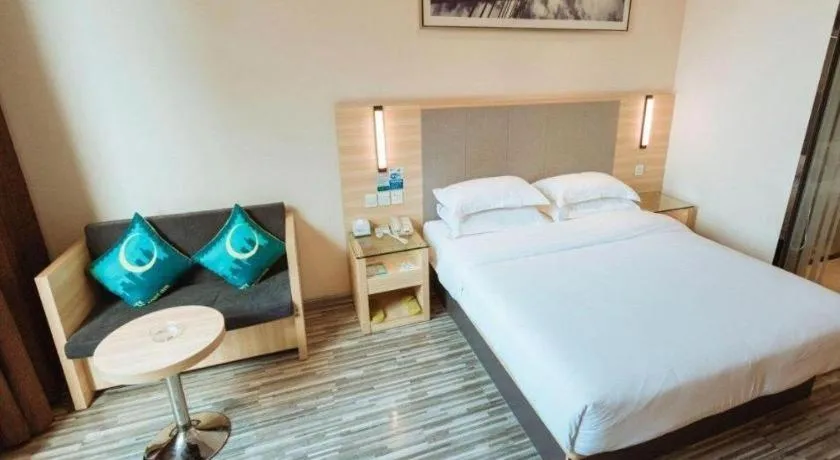 Bed in City Comfort Inn Wuhan Sports Center Sanjiaohu Metro Station